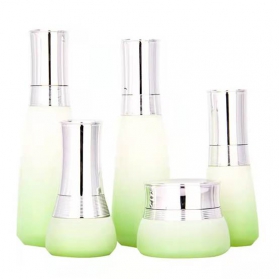 50g 30ml 50ml 100ml 120ml Glass Set Bottle